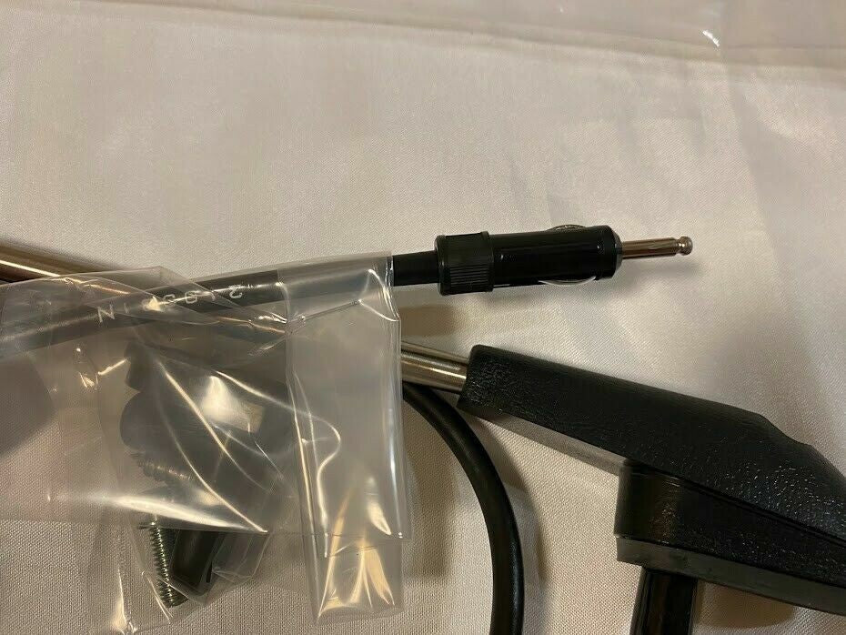TOYOTA Genuine 72-84 LAND CRUISER BJ42 FJ40 FJ45/55 W/Holder Antenna 86300-60010 - Image 3