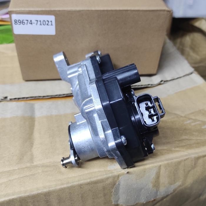 Toyota 89674-71021 Turbocharger Actuator Motor Genuine OEM - Image 2